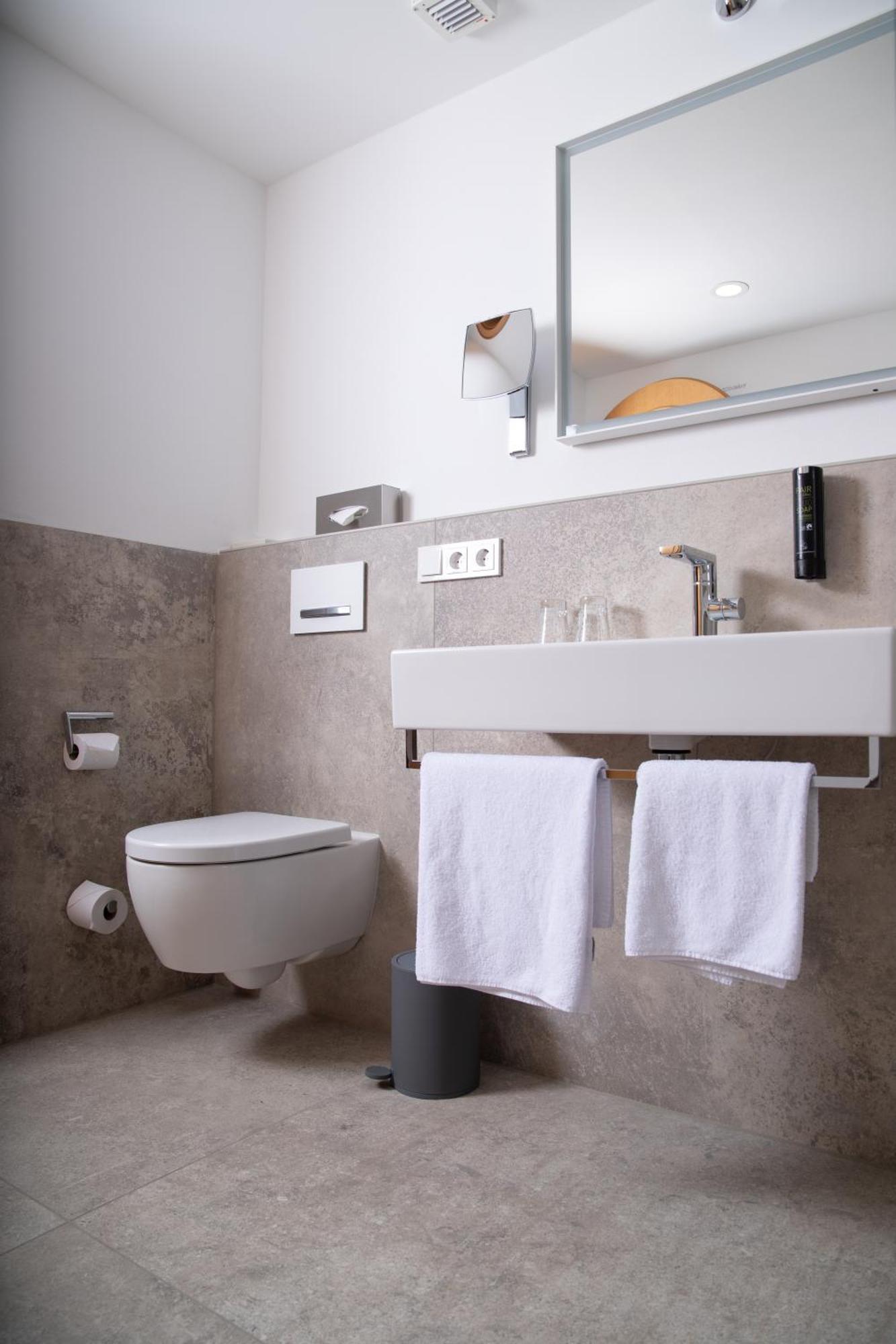קאסל Hotel Elfbuchen מראה חיצוני תמונה