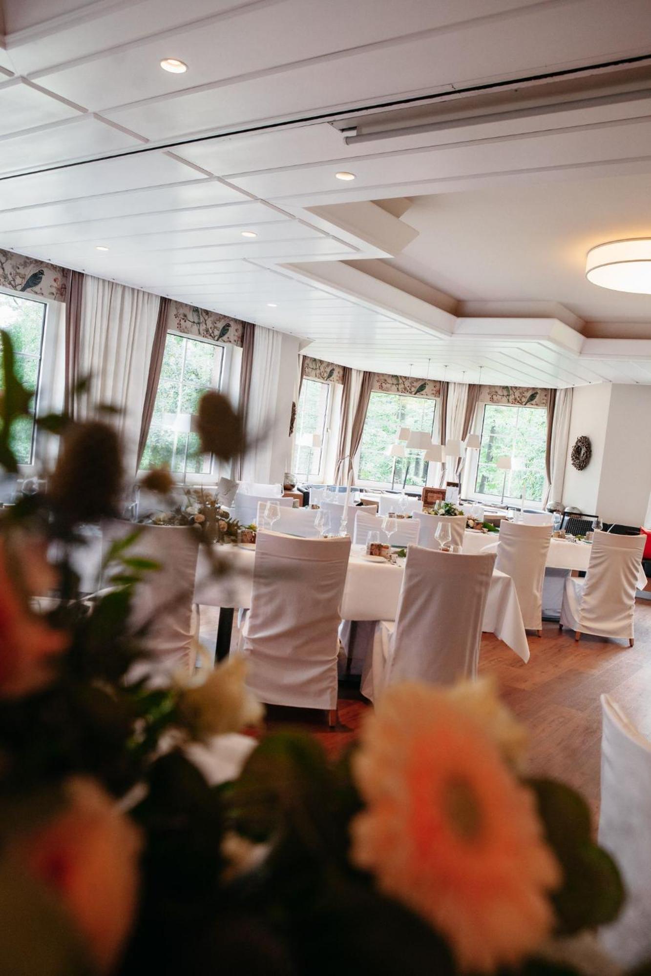 קאסל Hotel Elfbuchen מראה חיצוני תמונה